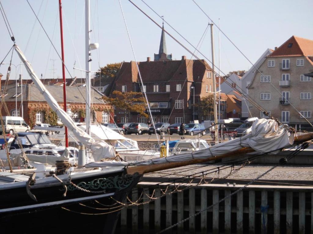 Det Gamle Hotel Rudkøbing Exteriör bild