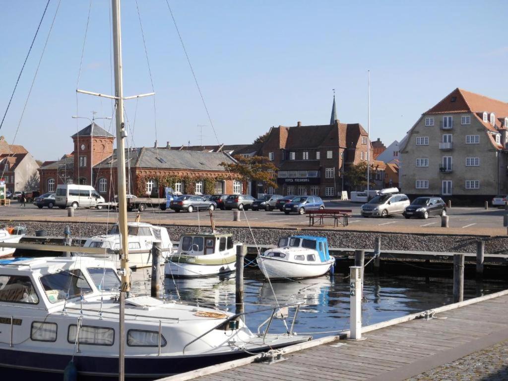 Det Gamle Hotel Rudkøbing Exteriör bild
